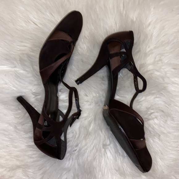 Stuart Weitzman Brown Suede Satin Mary Jane Pumps Heels  Sz 9. - Picture 3 of 7